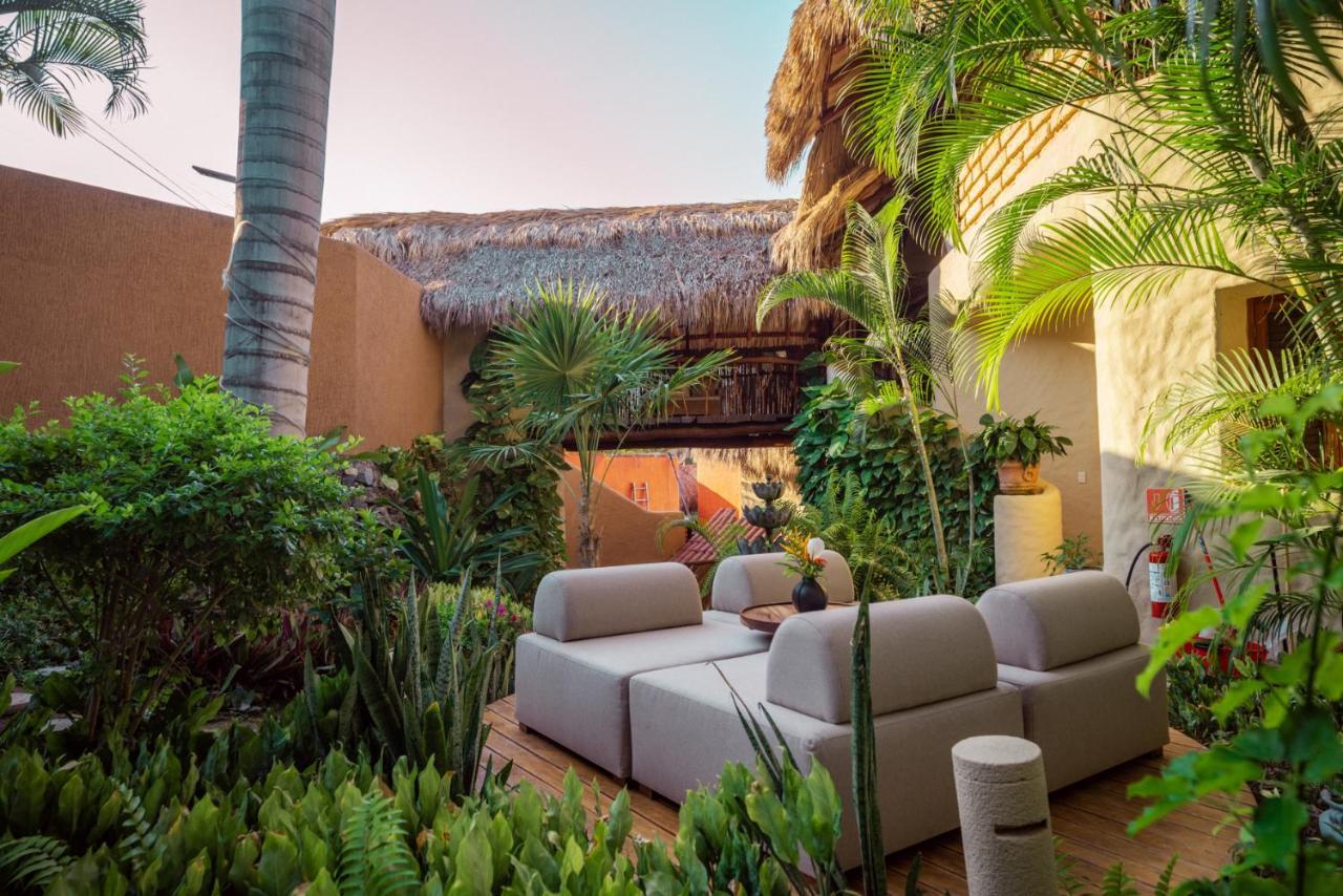 La Villa Luz (Adults Only) Zihuatanejo Dış mekan fotoğraf